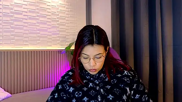 Snapshot of TiffanyWalk chatting on 24, 10, 2025 TiffanyWalk online show from 24, 10, 2025