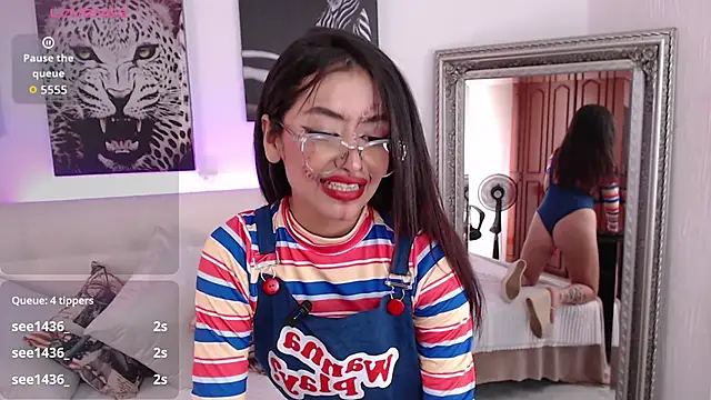 sophie-carter online show from 31, 10, 2025