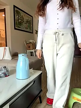 Snapshot of aa520uv chatting on 22, 11, 2025 aa520uv online show from 22, 11, 2025