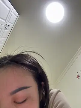 Snapshot of aa520uv chatting on 15, 12, 2025 aa520uv online show from 15, 12, 2025