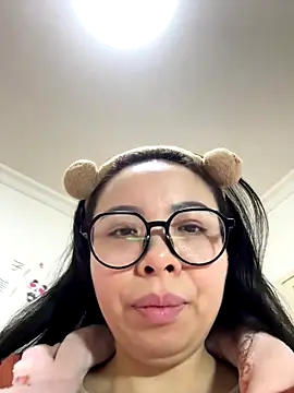 Snapshot of aa520uv chatting on 16, 12, 2025 aa520uv online show from 16, 12, 2025