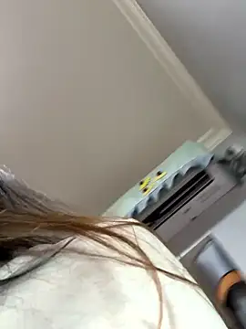 Snapshot of aa520uv chatting on 9, 1, 2026 aa520uv online show from 9, 1, 2026