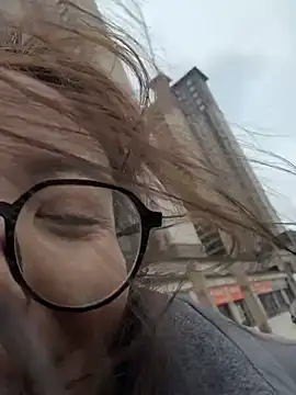 Snapshot of aa520uv chatting on 2, 3, 2026 aa520uv online show from 2, 3, 2026