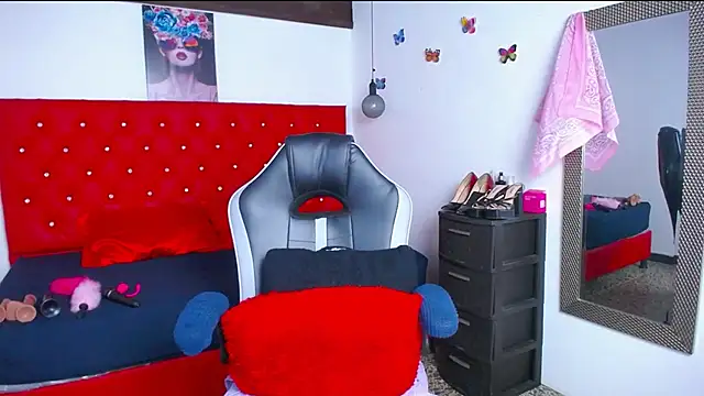 kriss sweetboobs10 online show from 28, 10, 2025