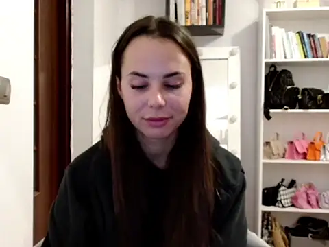 Snapshot of MayaJoy24 chatting on 18, 9, 2025 MayaJoy24 online show from 18, 9, 2025