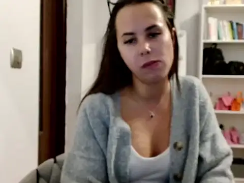 Snapshot of MayaJoy24 chatting on 25, 9, 2025 MayaJoy24 online show from 25, 9, 2025