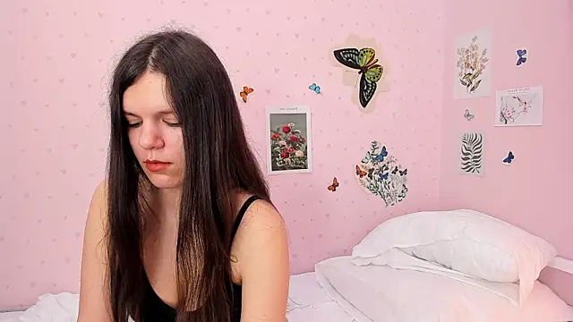 Snapshot of DevonaGrooms chatting on 18, 3, 2025 DevonaGrooms online show from 18, 3, 2025