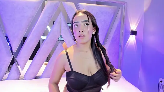 Snapshot of Alice_26_ chatting on 27, 4, 2026 Alice 26 online show from 27, 4, 2026