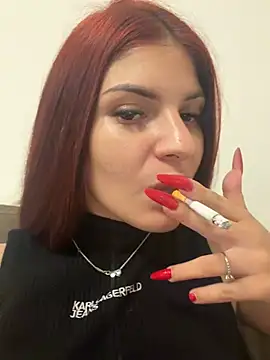 Snapshot of MeCherryy chatting on 27, 7, 2026 MeCherryy online show from 27, 7, 2026