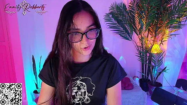 Emmi Roberts online show from 3, 8, 2026