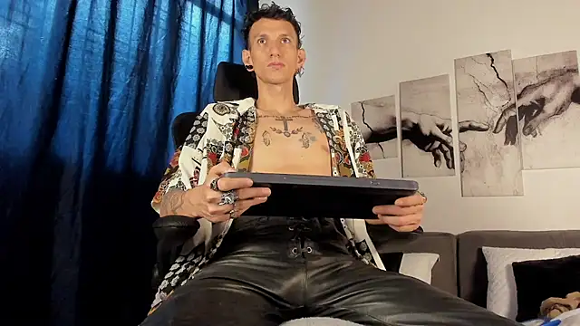 Giotrashy online show from 21, 7, 2026