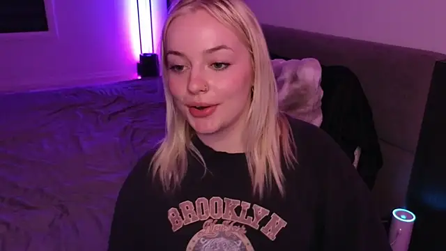 margot robbie7 online show from 15, 6, 2026