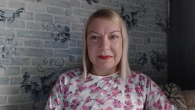 Lillia Ray online show from 24, 10, 2025