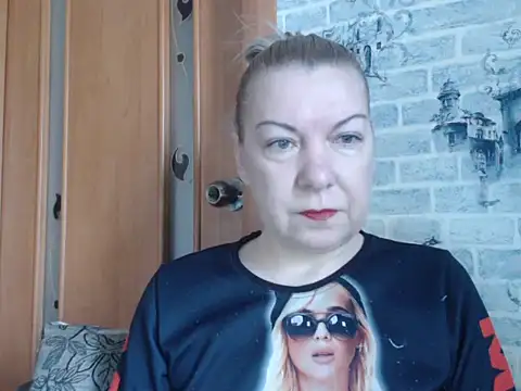 Lillia Ray online show from 1, 2, 2026