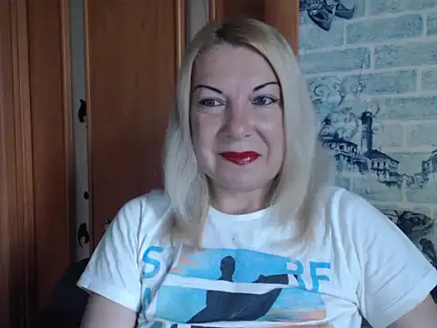 Lillia Ray online show from 9, 6, 2026