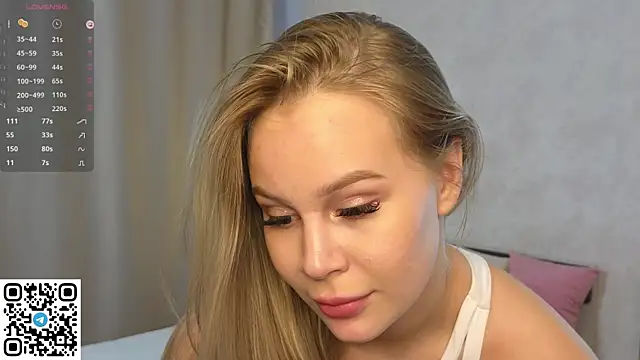 Snapshot of cassiemurr_ chatting on 21, 3, 2025 cassiemurr online show from 21, 3, 2025