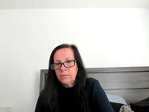 Snapshot of peachgoddess chatting on 2, 10, 2025 peachgoddess online show from 2, 10, 2025