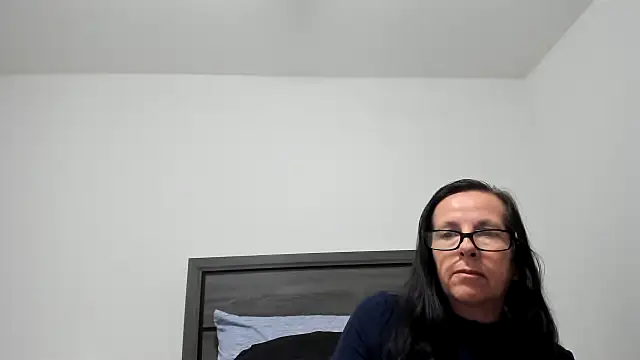 Snapshot of peachgoddess chatting on 4, 10, 2025 peachgoddess online show from 4, 10, 2025