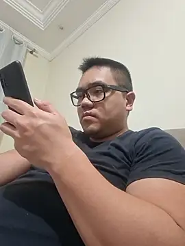 awesometeacher33 online show from 5, 7, 2026