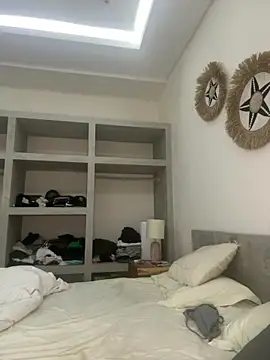 DarkVelvet online show from 4, 7, 2026