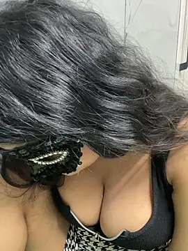 jhanvi boo online show from 15, 7, 2026