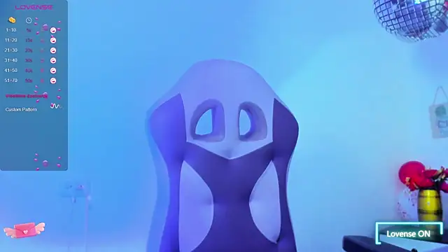 julieta caceres1 online show from 22, 3, 2025