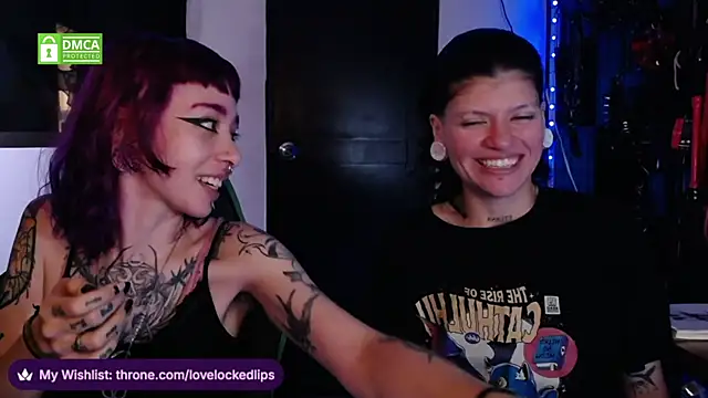 Snapshot of lovelockedlips chatting on 19, 7, 2026 lovelockedlips online show from 19, 7, 2026