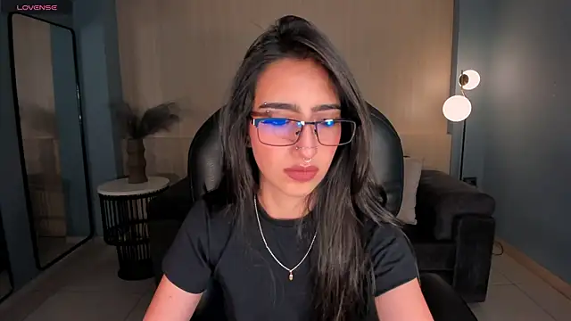 LarisaSmirnov online show from 18, 10, 2025