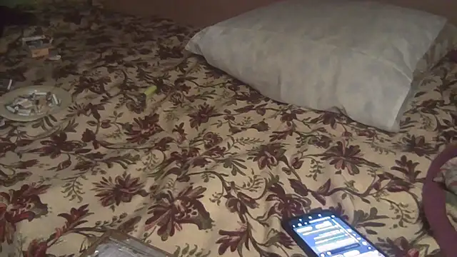 Snapshot of JoaoPinto0 chatting on 13, 10, 2025 JoaoPinto0 online show from 13, 10, 2025