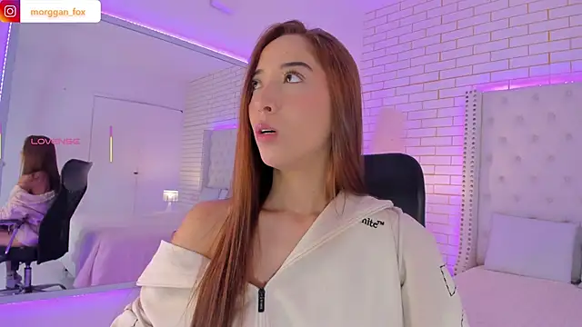 Morggan Fox  online show from 23, 9, 2025