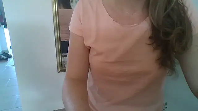 Snapshot of naturliebe chatting on 18, 3, 2025 naturliebe online show from 18, 3, 2025