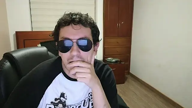 hardaftercum online show from 18, 3, 2025