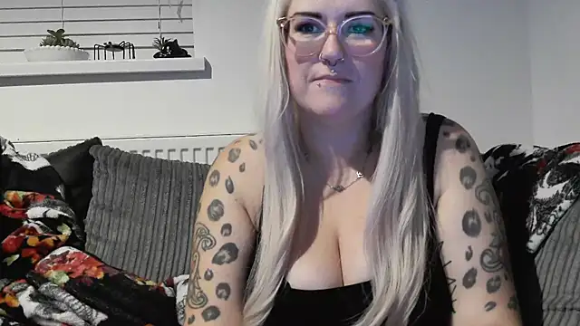 Sizzling Indie36 online show from 27, 9, 2025