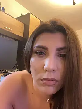 Natasha Cameron22 online show from 4, 11, 2025