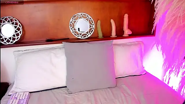 Eimmy bm online show from 21, 3, 2025