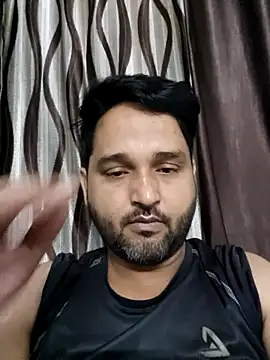 Snapshot of John96999 chatting on 15, 7, 2026 John96999 online show from 15, 7, 2026
