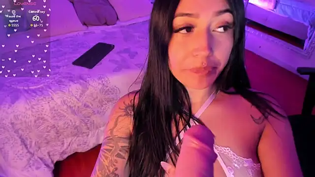 KatianPierce online show from 12, 3, 2026