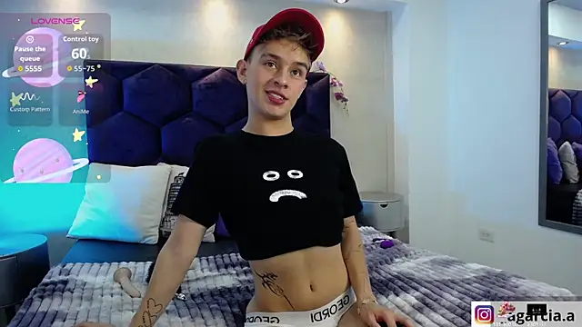 Snapshot of LiamWildx20 chatting on 11, 9, 2025 LiamWildx20 online show from 11, 9, 2025