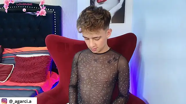 Snapshot of LiamWildx20 chatting on 25, 9, 2025 LiamWildx20 online show from 25, 9, 2025