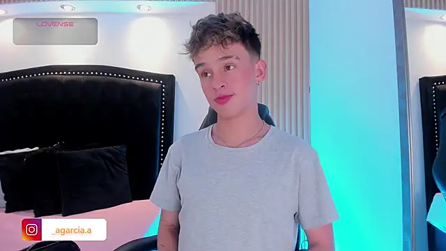 LiamWildx20 online show from 7, 5, 2026