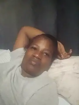 Snapshot of sexylira chatting on 9, 9, 2025 sexylira online show from 9, 9, 2025