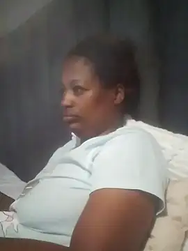 Snapshot of sexylira chatting on 10, 9, 2025 sexylira online show from 10, 9, 2025