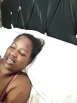 Snapshot of sexylira chatting on 18, 9, 2025 sexylira online show from 18, 9, 2025