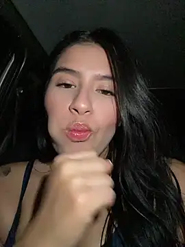 andrea gomes  online show from 4, 5, 2026