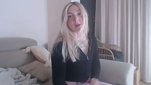 tattoobbgirl online show from 24, 11, 2025