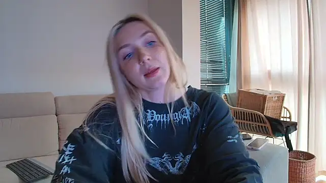 Snapshot of tattoobbgirl chatting on 9, 5, 2026 tattoobbgirl online show from 9, 5, 2026
