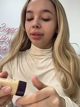 Snapshot of katyevance chatting on 10, 2, 2026 katyevance online show from 10, 2, 2026