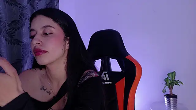 Misscarolsph online show from 7, 7, 2026