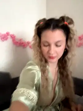 mollygirll online show from 16, 10, 2025