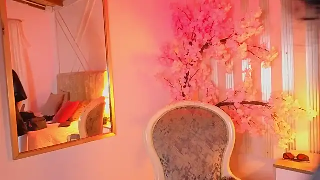 angelinarouse  online show from 25, 7, 2026